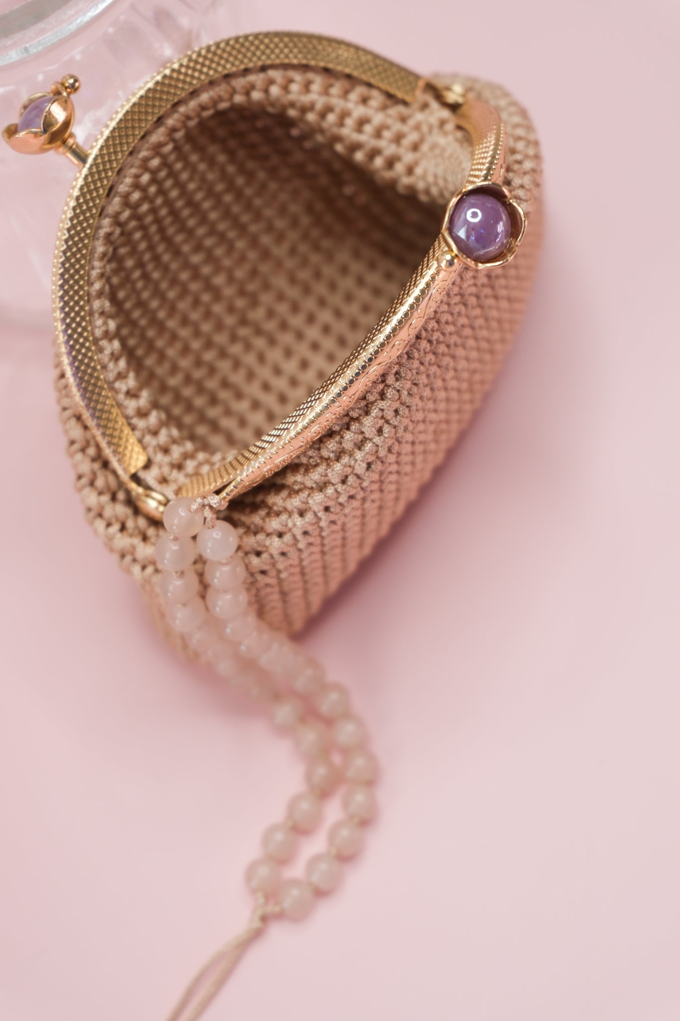 Luxury Crochet Clutch Purse – Handmade Kiss Lock Bag with Beaded Handle