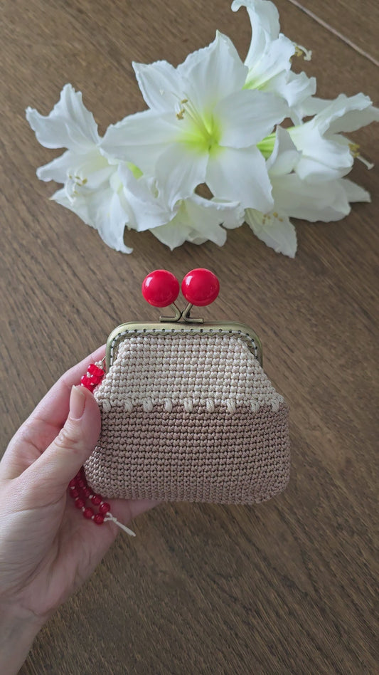 Handmade Crochet Coin Purse | Kiss Lock Pouch with Beaded Strap